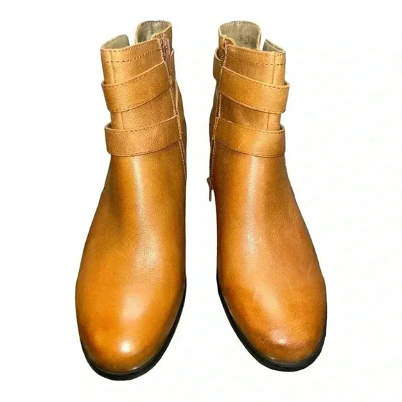 Naturalizer KARMIC Women’s Boots, SZ 9.5 W US Tan Leather pre-loved beautiful! - Picture 5 of 10